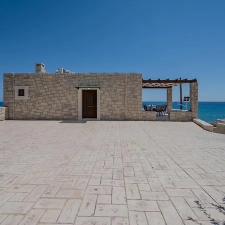 Petrina 3 By The Sea Villa Keratokampos