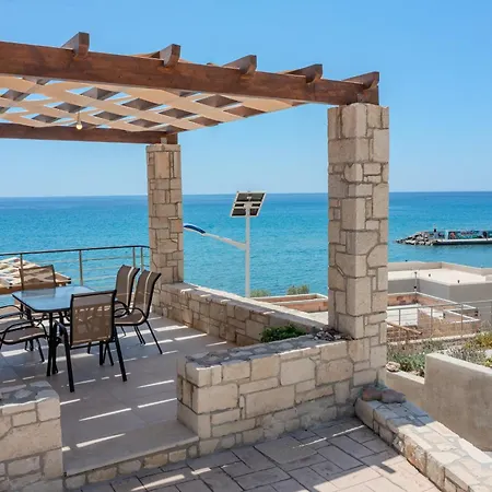 Villa Petrina 3 By The Sea Keratokampos